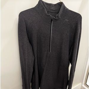 Lululemon Pullover (Large)